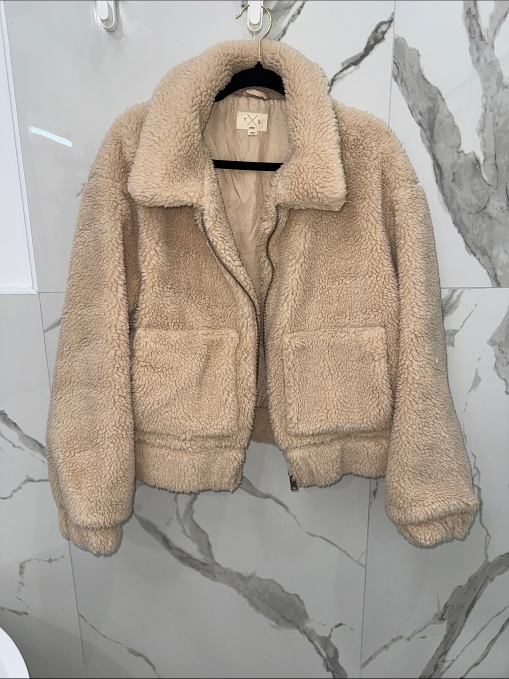 Thread & Supply Plush Thick Teddy Sherpa Fleece Jacket in Beige